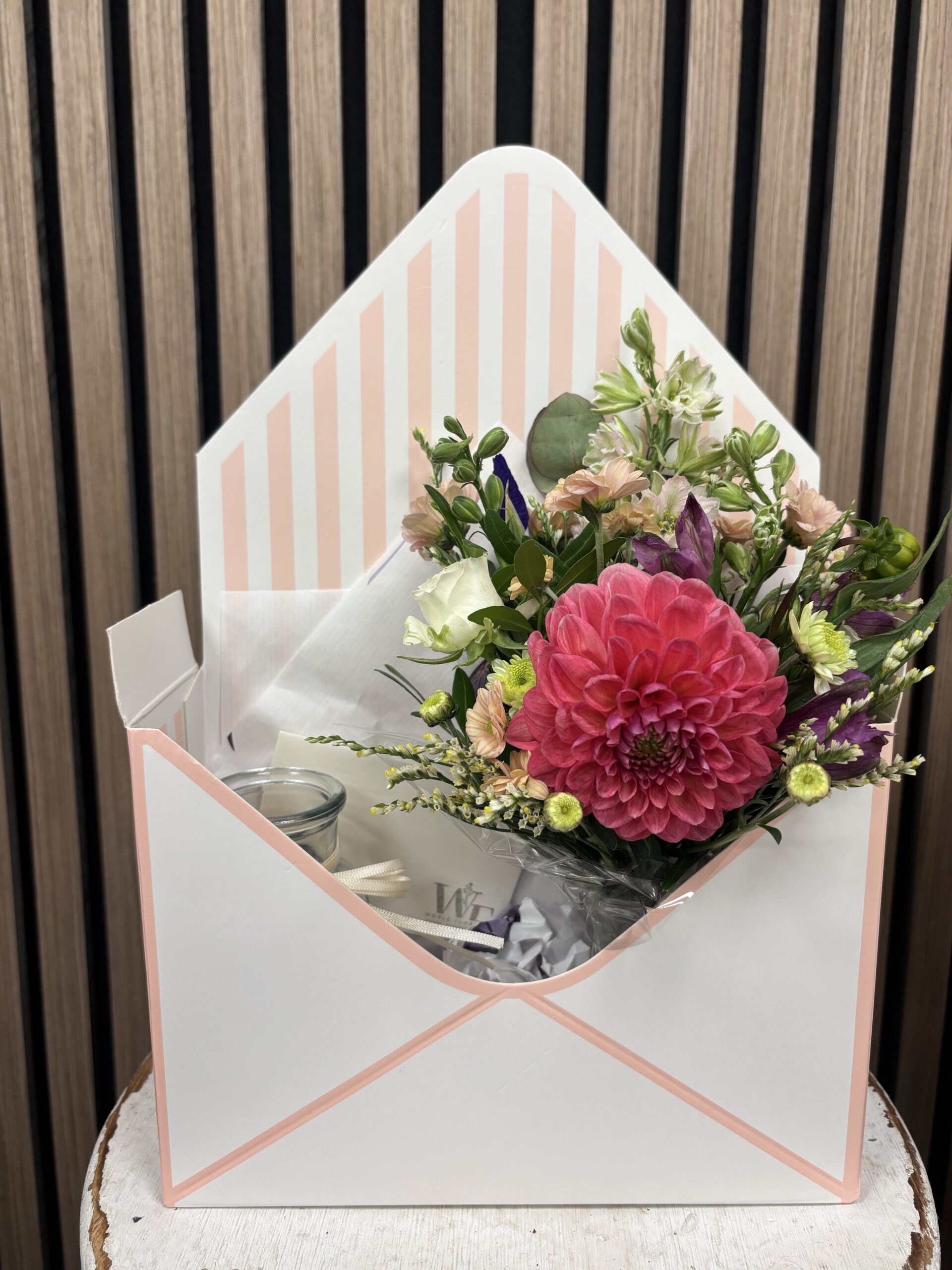 Just Because mini vase arrangement - Image 3
