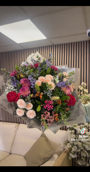 Product image for The Lavish Bouquet